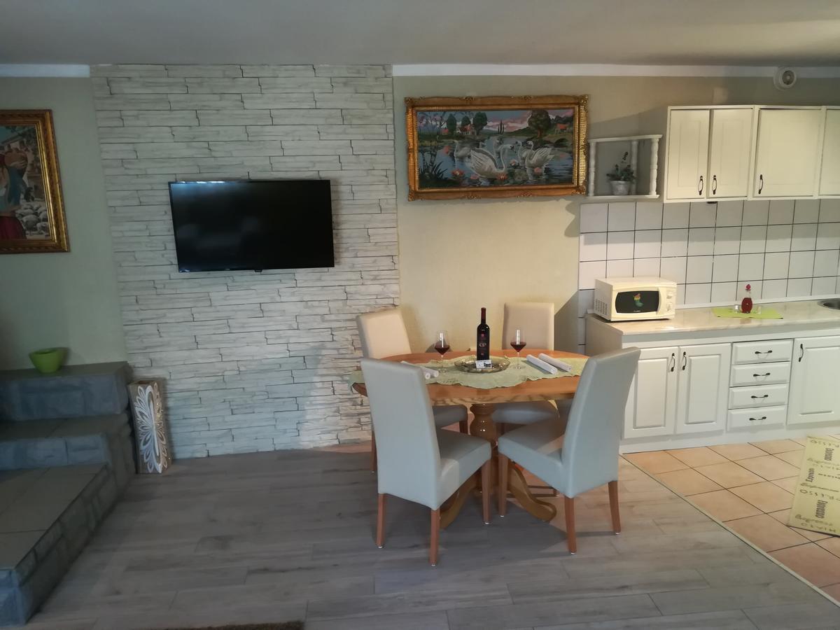 Apartment Ines Novi Vinodolski Exteriör bild