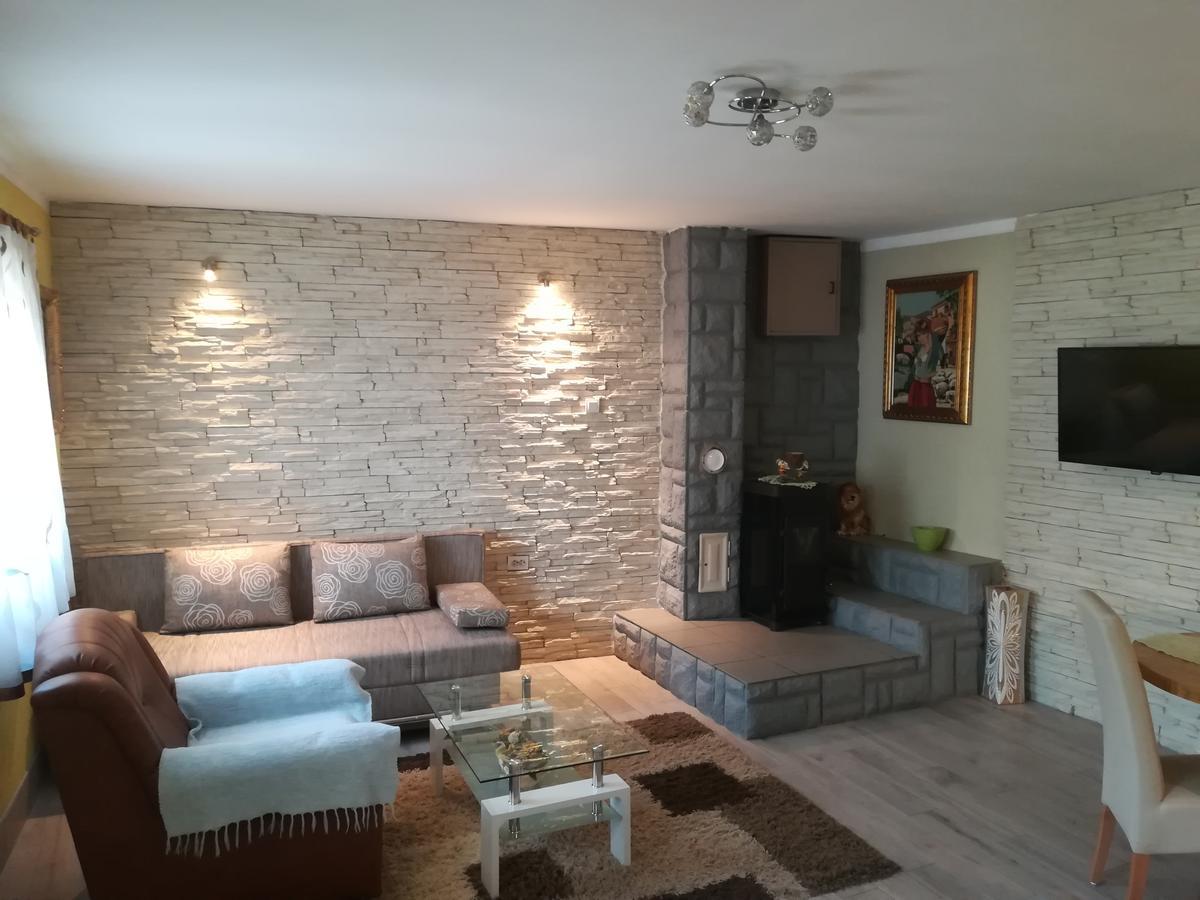 Apartment Ines Novi Vinodolski Exteriör bild